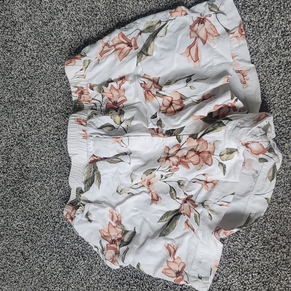 Shorts haul - Picture 2 of 5